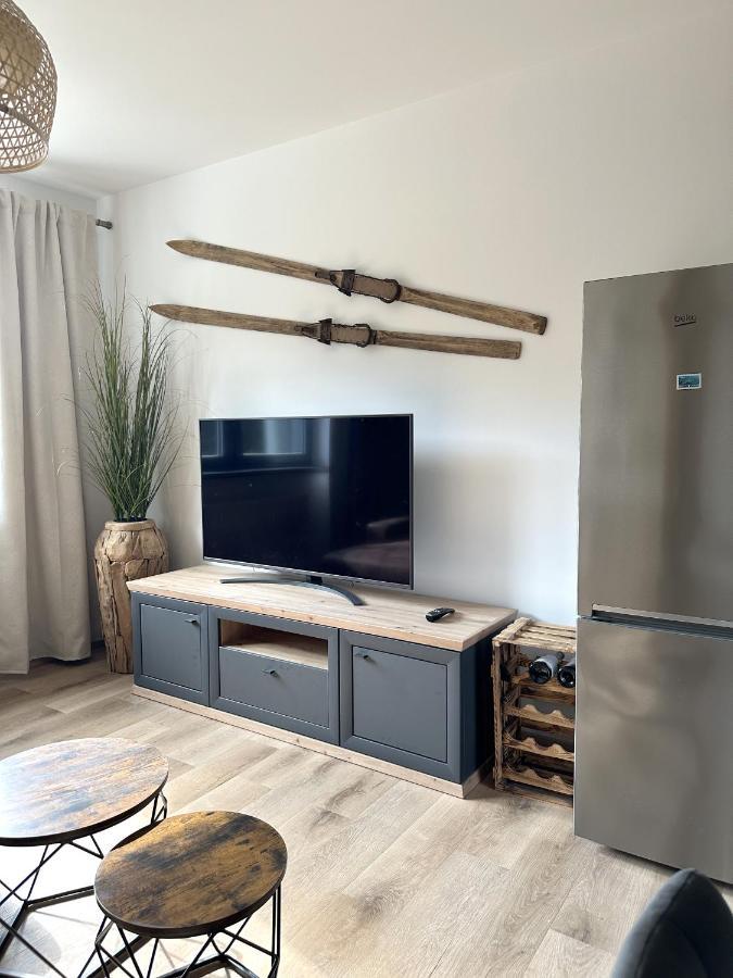 Hornak - Apartman Pro 4-6 Osob, Dve Parkovaci Mista Apartment Cerny Dul